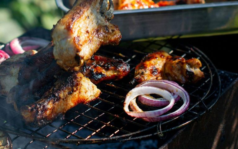Kitchen Hacks: 5 Ingenious Ways to Make Cooking Easier